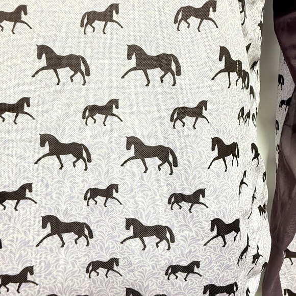 Ariat Sunstopper Girls 1/4 Zip Top - Lavender Mist Horse Print Size L - Picture 10 of 10